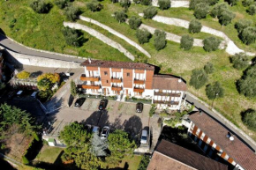 San Giacomo Apartments Riva Del Garda